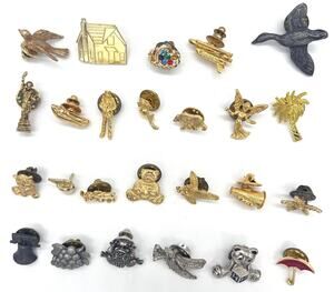 Figural Lapel Pin Lot of 25 Gold Tone Silver Tone Animals Birds Cat Reseller Lot